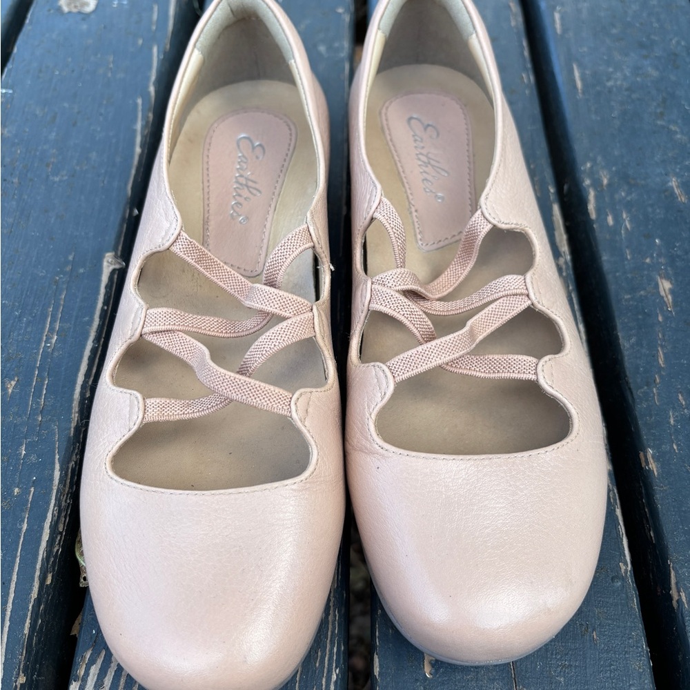 Earthies Women's Blush Loafers